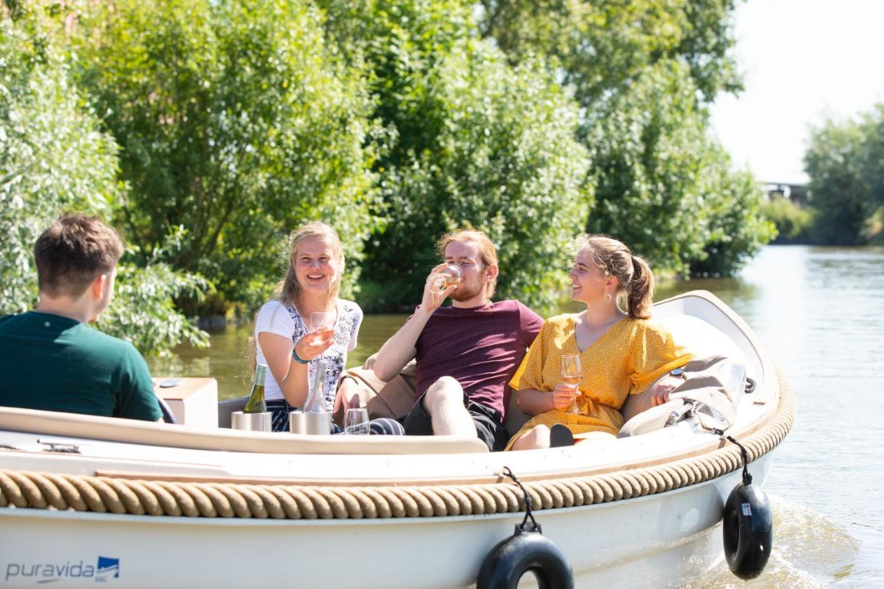Pod Hotelkamer Aan Het Water Dokkum Ngoại thất bức ảnh