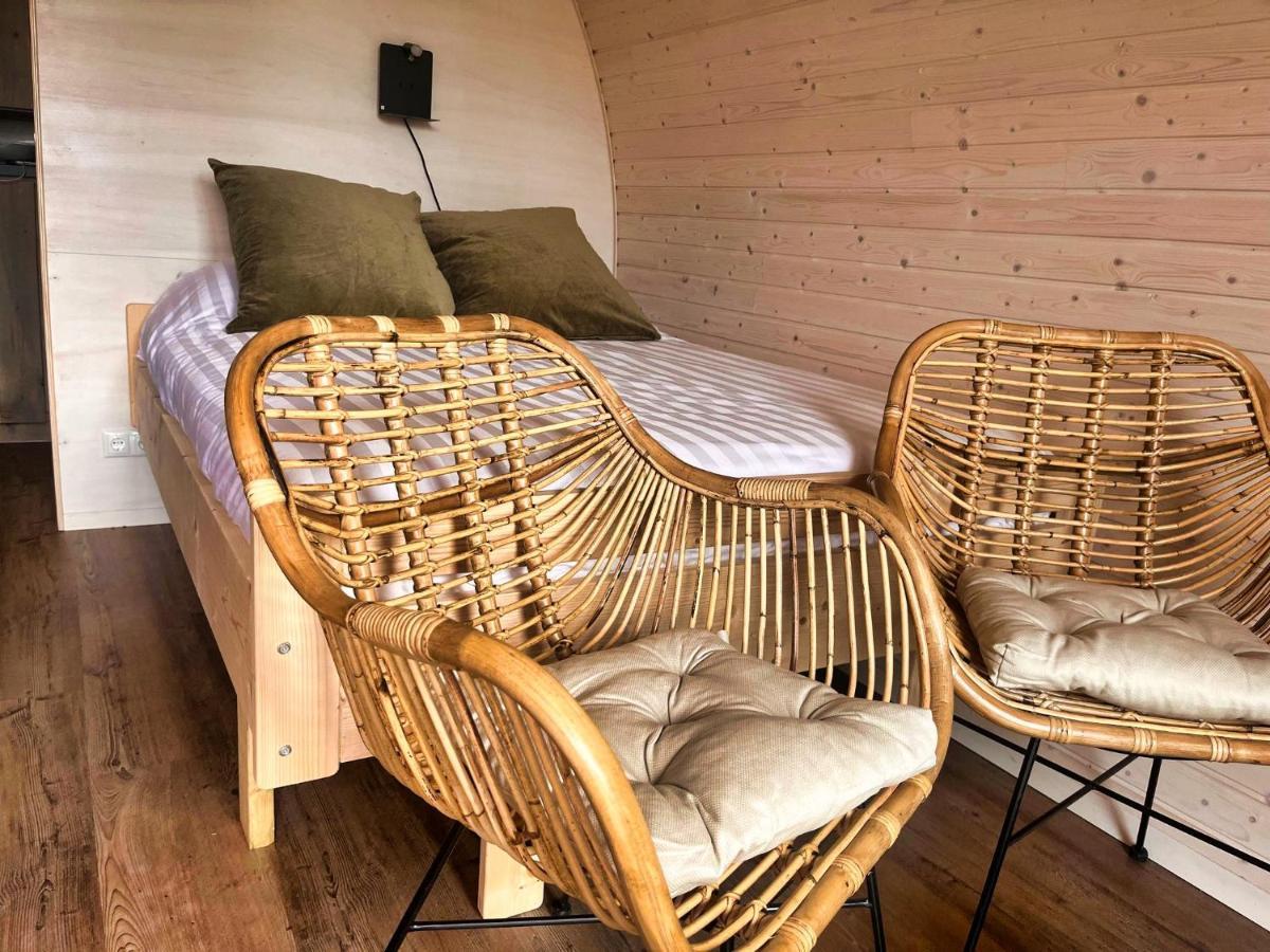 Pod Hotelkamer Aan Het Water Dokkum Ngoại thất bức ảnh
