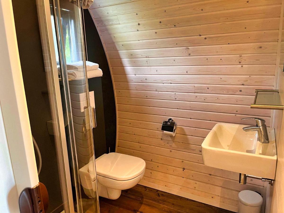 Pod Hotelkamer Aan Het Water Dokkum Ngoại thất bức ảnh